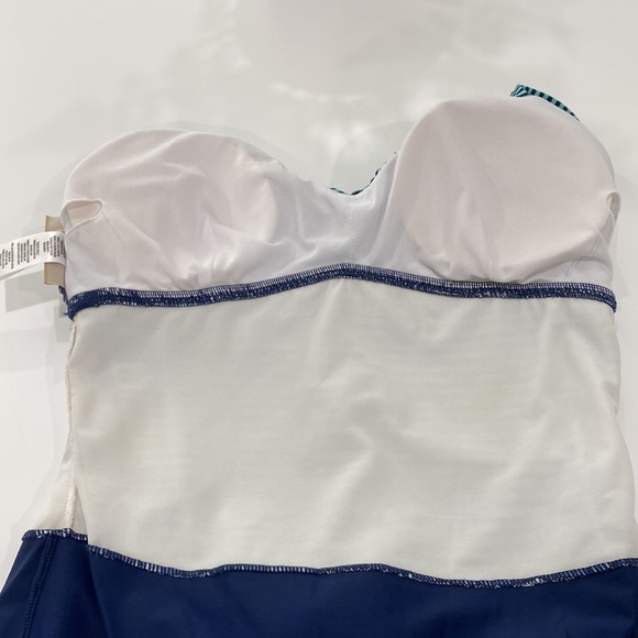 BEACH HOUSE SWIMWEAR BATHING SUIT. Striped - Picture 7 of 15